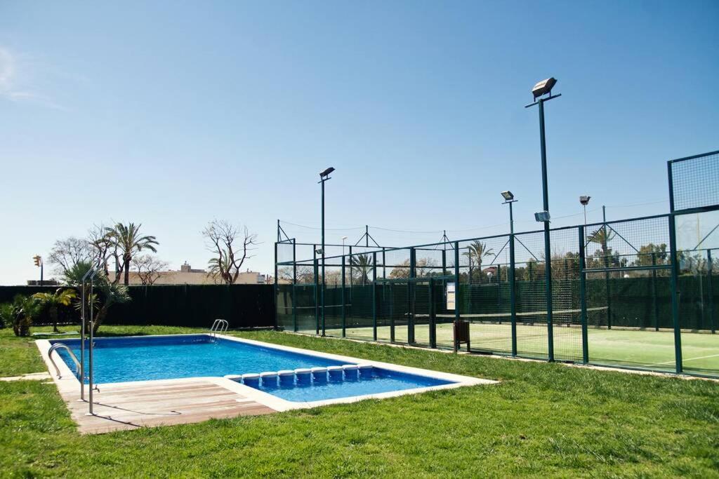 Apartamento Diseno A Cien Metros Del Mar. 托里代巴拉 外观 照片
