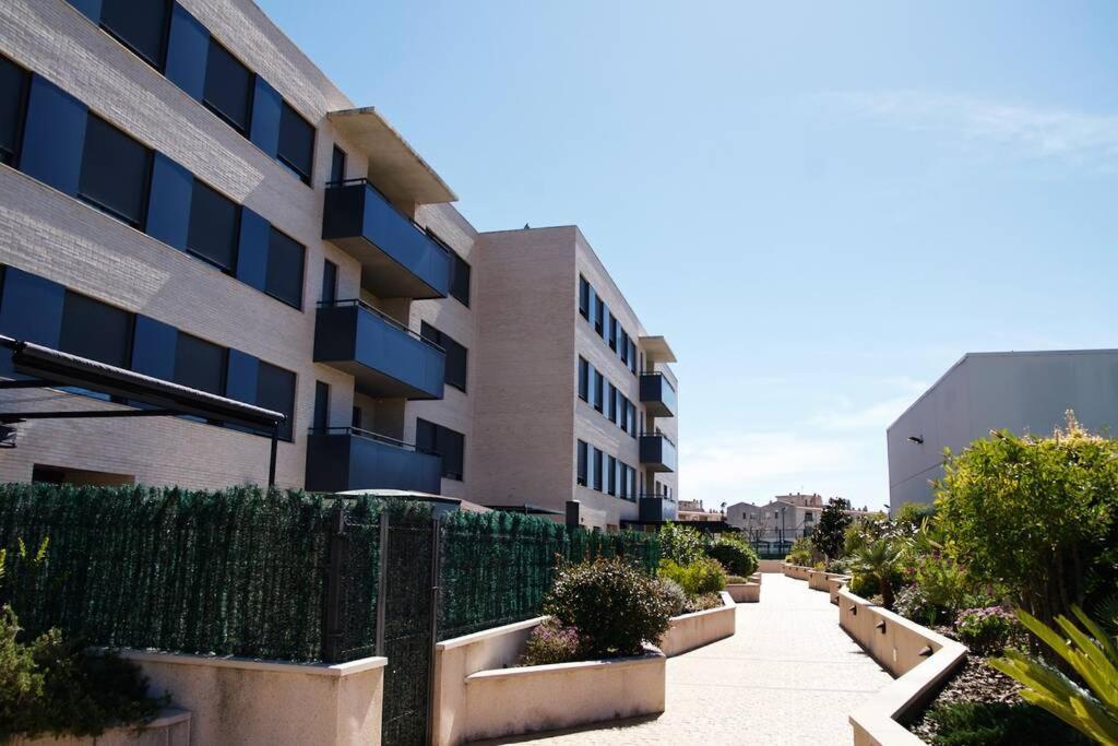 Apartamento Diseno A Cien Metros Del Mar. 托里代巴拉 外观 照片